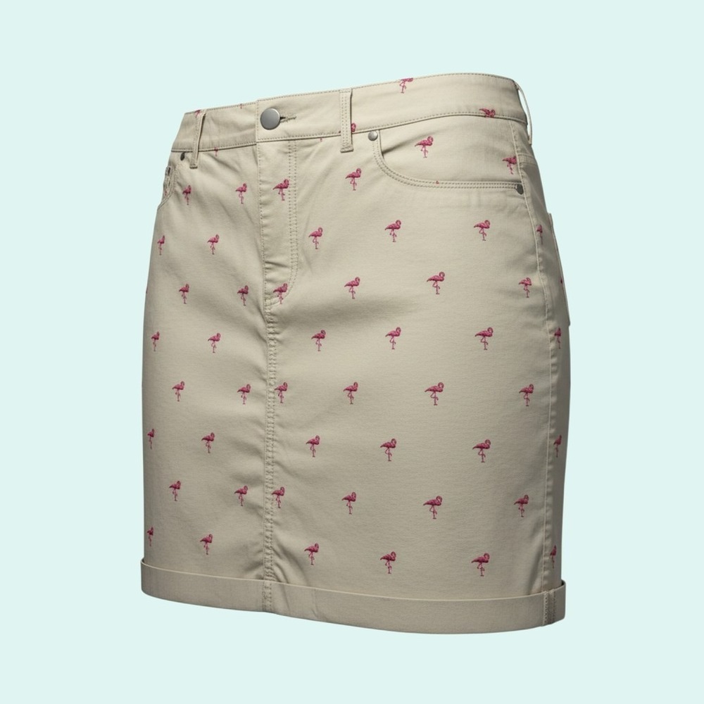 Croft & Barrow Women's Flamingo Print Skort Skirt Khaki Beige Pink Stretch Size